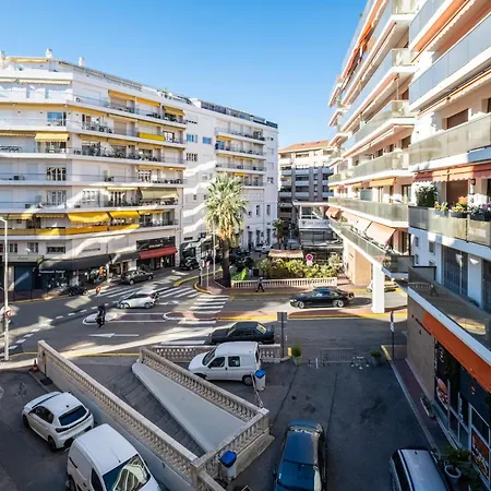 T2 Proche Croisette * Cannes